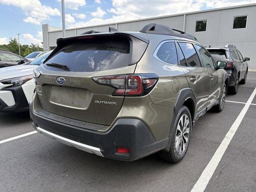 Autumn Green Metallic 2025 Subaru Outback Limited