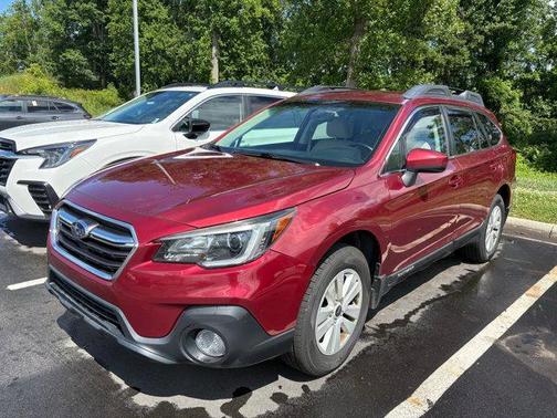 Crimson Red Pearl 2018 Subaru Outback 2.5i Premium