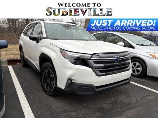 2025 Subaru Forester Premium