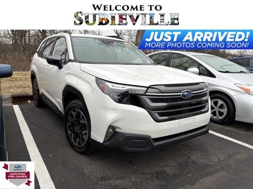 2025 Subaru Forester Premium