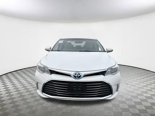 2016 Toyota Avalon Hybrid XLE Premium