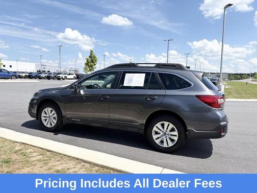 Magnetite Gray Metallic 2018 Subaru Outback 2.5i Premium
