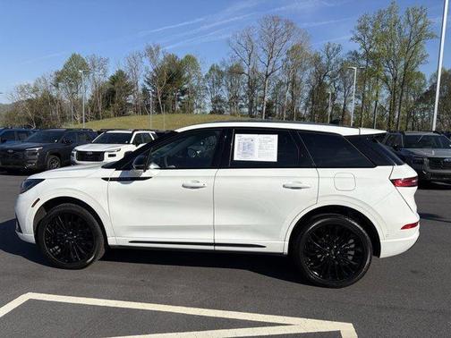 2023 Lincoln Corsair Standard