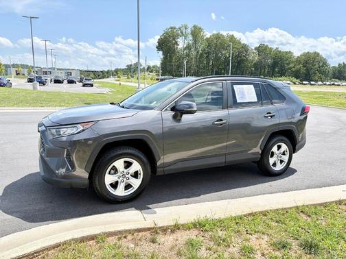 Magnetic Gray Metallic 2021 Toyota RAV4 XLE