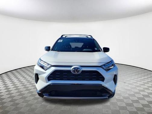 2025 Toyota RAV4 Hybrid XSE