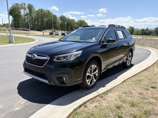 Crystal Black Silica 2020 Subaru Outback Limited