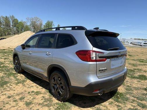 Ice Silver Metallic 2026 Subaru Ascent Onyx Edition Touring