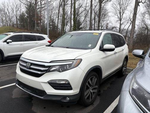 2017 Honda Pilot Elite