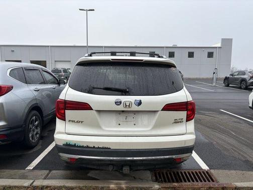 2017 Honda Pilot Elite