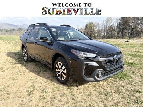 Crystal Black Silica 2025 Subaru Outback Premium