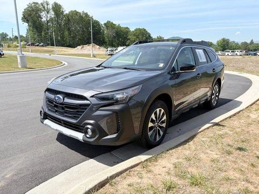 Magnetite Gray Metallic 2024 Subaru Outback Limited