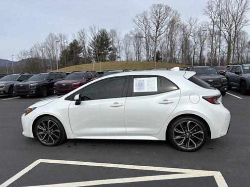 2022 Toyota Corolla Hatchback XSE