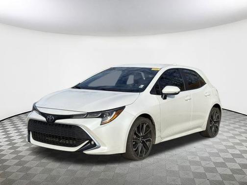 2022 Toyota Corolla Hatchback XSE