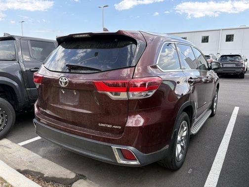 Salsa Red Pearl 2019 Toyota Highlander Limited