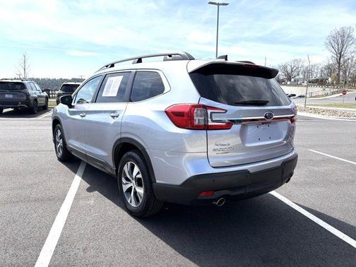 Ice Silver Metallic 2025 Subaru Ascent Premium