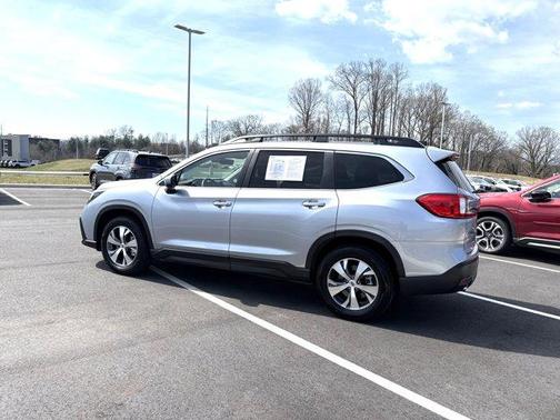 Ice Silver Metallic 2025 Subaru Ascent Premium