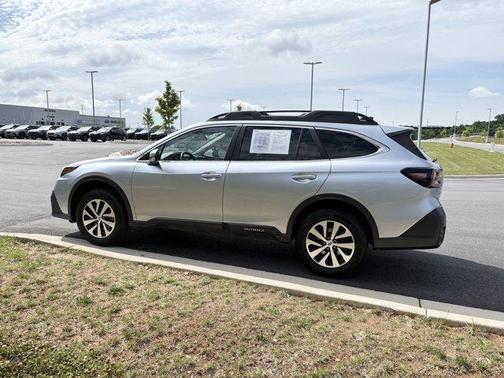 Ice Silver Metallic 2021 Subaru Outback Premium