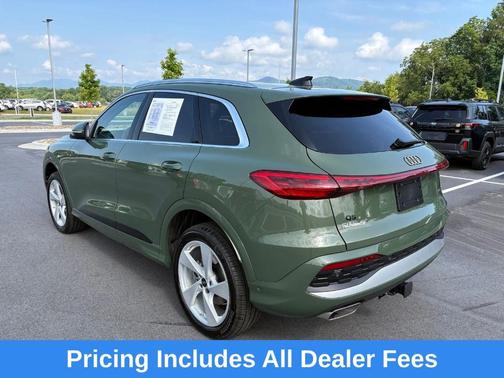 Green Metallic 2026 Audi Q5 PLUS