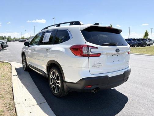 Crystal White Pearl 2023 Subaru Ascent Touring 7-Passenger