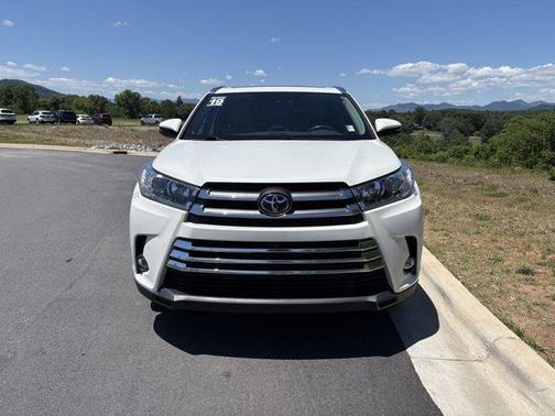 Blizzard Pearl 2019 Toyota Highlander Limited Platinum