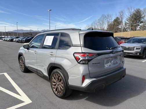 2025 Subaru Forester Sport