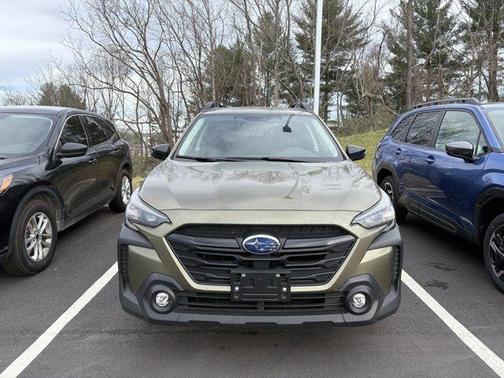 Autumn Green Metallic 2025 Subaru Outback Onyx Edition