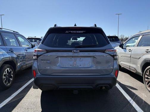 2025 Subaru Forester Premium