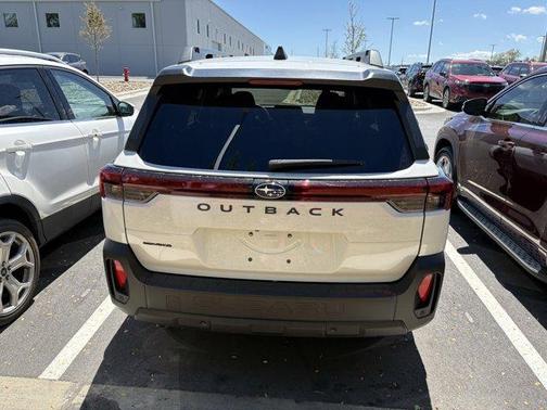 Crystal White Pearl 2026 Subaru Outback Premium