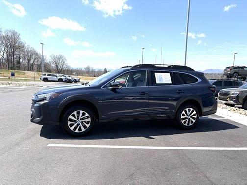 Cosmic Blue Pearl 2025 Subaru Outback Premium