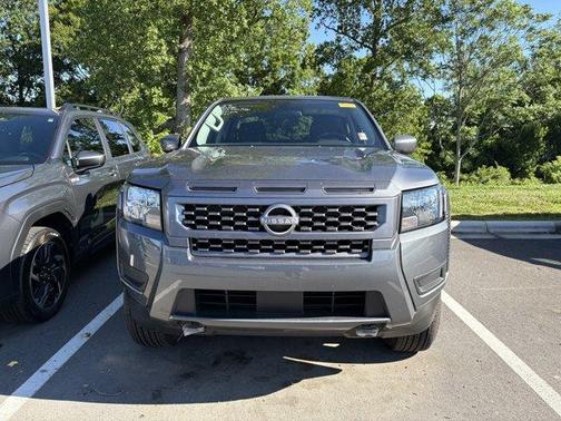 Gun Metallic 2025 Nissan Frontier SV