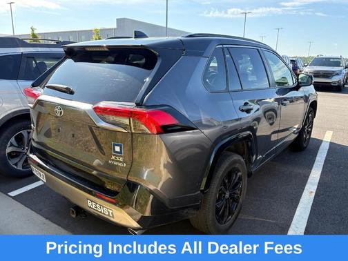 Magnetic Gray Metallic 2022 Toyota RAV4 Hybrid XSE
