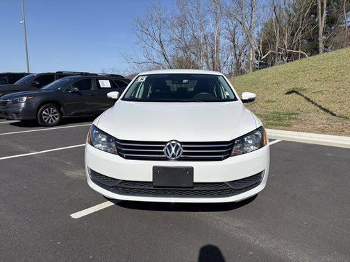 2013 Volkswagen Passat 2.5 SE