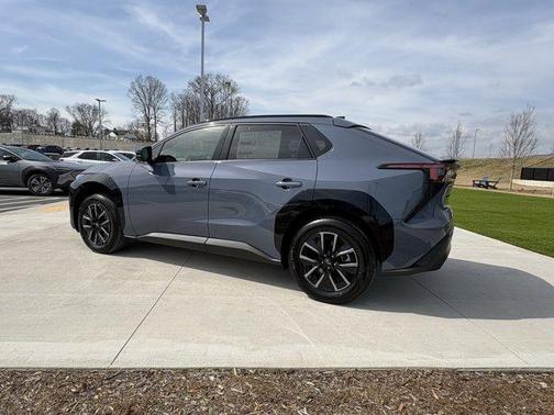 Gray Pearl 2026 Subaru Solterra Premium