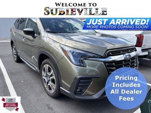 Green Metallic 2025 Subaru Ascent Limited