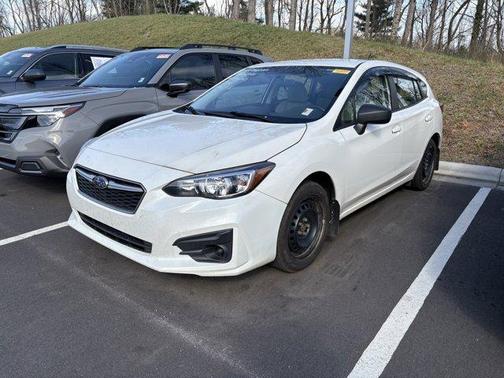 2019 Subaru Impreza 2.0i