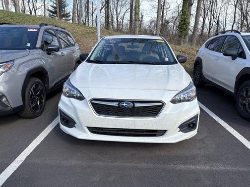 2019 Subaru Impreza 2.0i