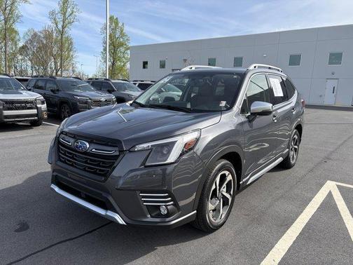 Magnetite Gray Metallic 2024 Subaru Forester Touring