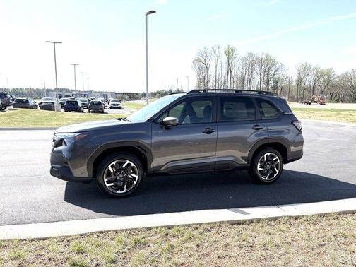 Magnetite Gray Metallic 2026 Subaru Forester Premium