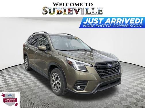 2023 Subaru Forester Premium
