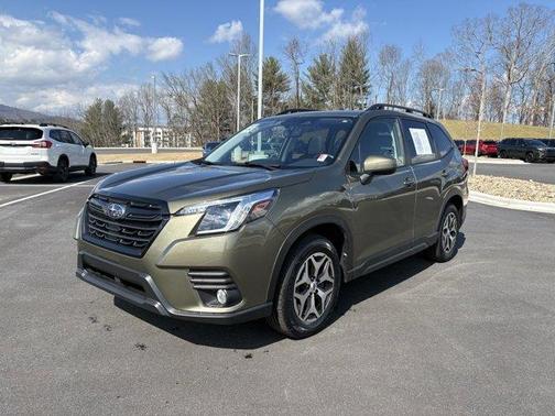 2023 Subaru Forester Premium