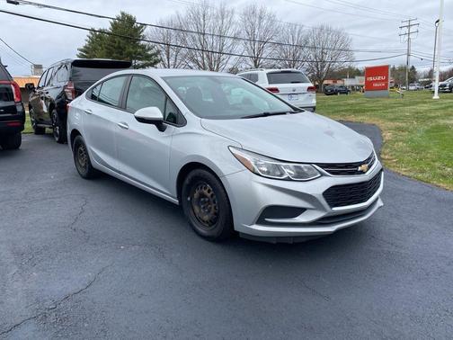 2018 Chevrolet Cruze LS