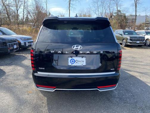 Abyss Black Pearl 2026 Hyundai Palisade Hybrid Calligraphy