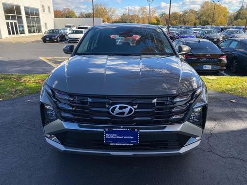 2025 Hyundai TUCSON SE