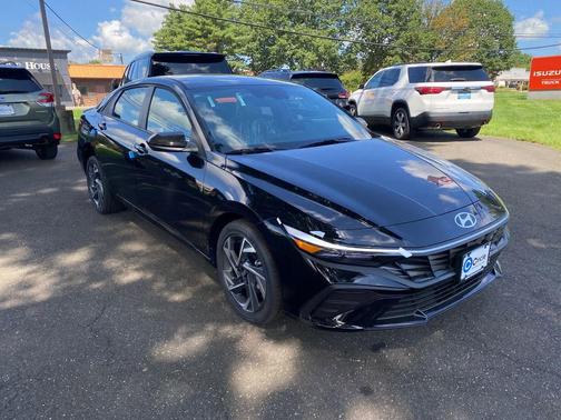 2025 Hyundai ELANTRA HEV SEL Sport