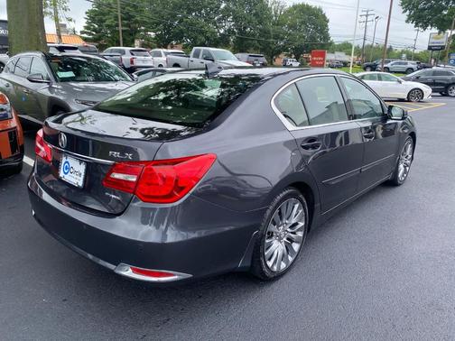 2016 Acura RLX Advance Package