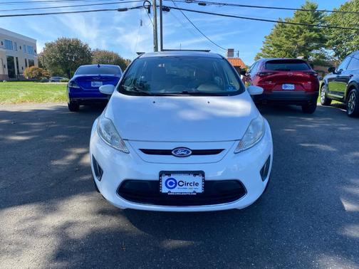 2012 Ford Fiesta SE