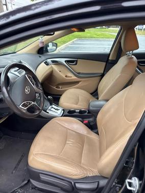 2012 Hyundai ELANTRA Limited