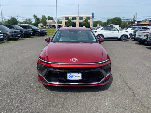 2025 Hyundai SONATA SE