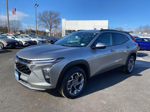 2024 Chevrolet Trax LT