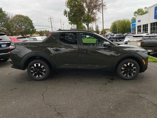 2026 Hyundai SANTA CRUZ SEL Activity